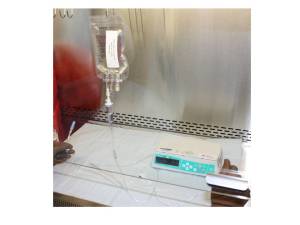 Purge des tubulures à la pharmacie